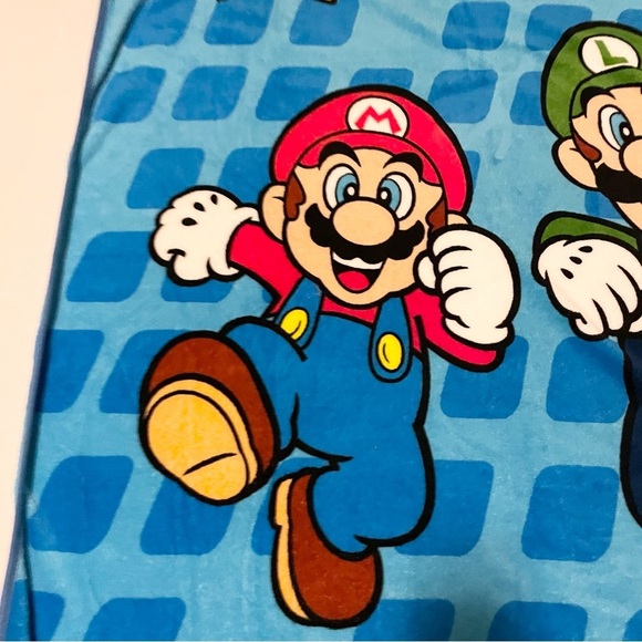 2013 Nintendo Super Mario Kids Blanket 60" x 45" - Picture 2 of 16